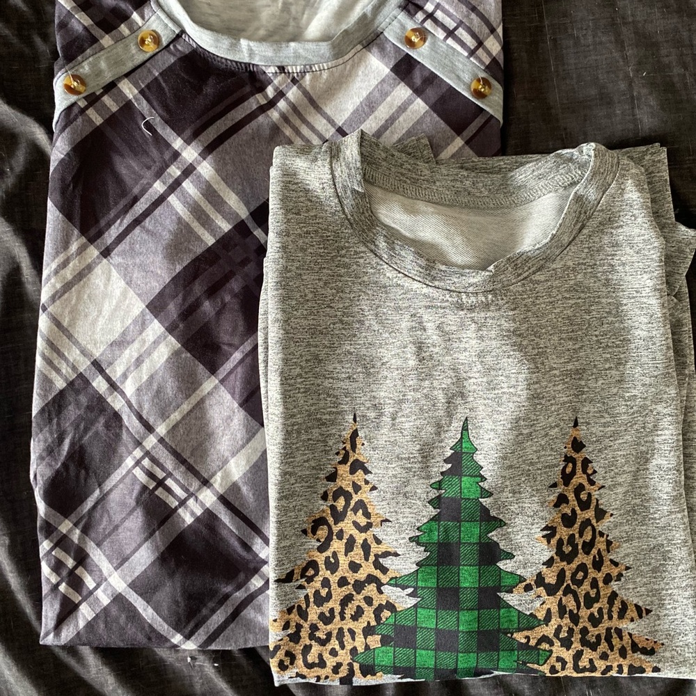 NWOT Holiday long sleeve top bundle